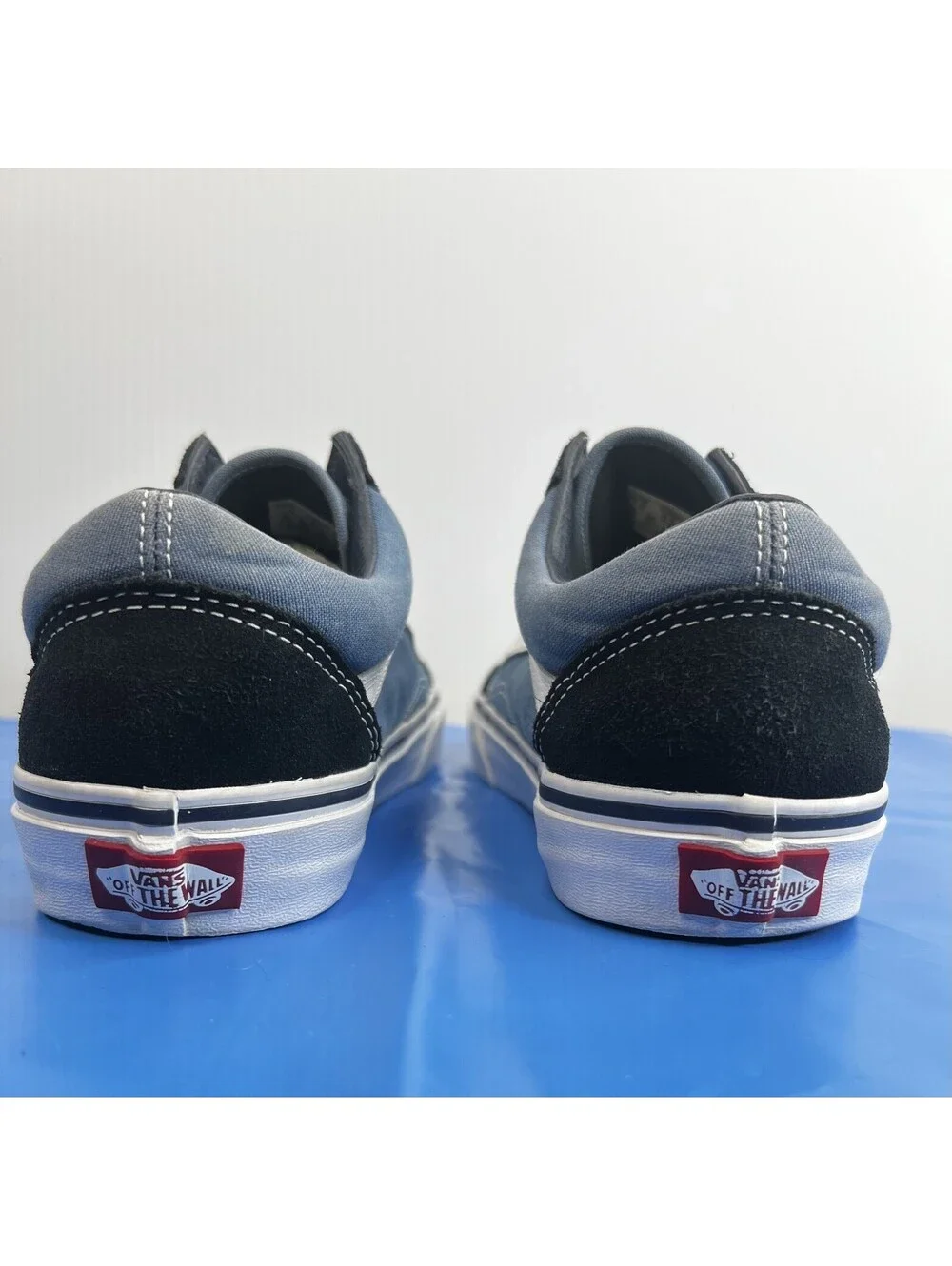 Vans Old Skool Men’s 7 Women’s 8.5 Blue Navy Suede Canvas Skate Shoe VN000D3HNVY